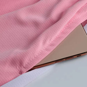 Uniforme de basket-ball personnalisé de haute qualité pour adultes à prix compétitif avec design de logo personnalisé ensemble de tailles pour adultes - Product Image 4