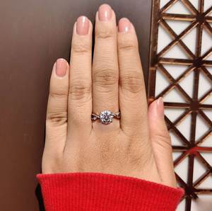 Bagues de bijoux de mode pour mariage nuptiale fabriquées en or massif 10kt et diamants ronds de laboratoire taillés en brillant - Product Image 2