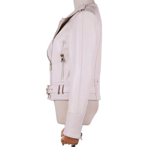 เสื้อแจ็คเก็ตหนังกันน้ำระบายอากาศได้ดีสำหรับผู้หญิง ทรงสลิมลำลอง ความยาวปกติ แบบสองด้านใส่ได้ พร้อมปกตั้ง คอผ้าแคนวาส - Product Image 3