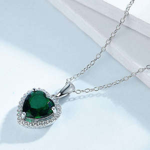 NOVAMART Fine Handmade Hallmarked 925 Silver <b>Emerald</b> Heart Solitaire <b>Pendant</b> 18inch Rhodium Rose Gold Plated Bezel Setting Jewel - Product Image 5