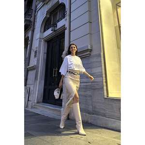 Falda Beige Cómoda al por Mayor con Abertura y Solapa Decorativa - Product Image 3