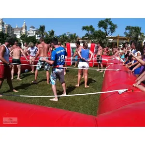 Juego de Futbolín Inflable Gigante para Exteriores - Product Image 1