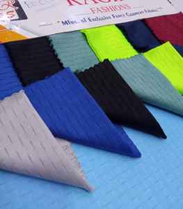 Tela de LICRA Lisa a la moda, material elegante y cómodo, camisetas modernas de verano para niñas, ropa OEM, proveedor a granel - Product Image 3