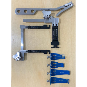 ชุดเครื่องมือผ่าตัดกระดูกสันหลังส่วนคอ MayoMed-UK Phantom CS Anterior Cervical Solution Set แบบแมนนวล ทำจากเหล็กกล้าไร้สนิม - Product Image 1