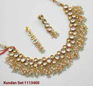 <b>INDIAN</b> TRADITIONAL and FASHIONABLE COPPER <b>JEWELLERY</b> BRIDAL WEDDING <b>JEWELLERY</b> <b>SET</b> for WOMEN EARRINGS and NECKLACE <b>SET</b> - Product Image 5