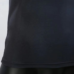 Light Weight Slim Fit <b>Men</b> <b>Compression</b> <b>Shirts</b> Customized Color High Quality <b>Compression</b> <b>Shirts</b> - Product Image 3