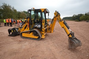 รถตักล้อยาง JCB 1CXT เครื่องยนต์ดีเซล Perkins รถแบคโฮขนาดเล็ก รถขุดขนาดเล็ก สำหรับงานก่อสร้าง การเกษตร จัดสวน และงานอเนกประสงค์ - Product Image 5
