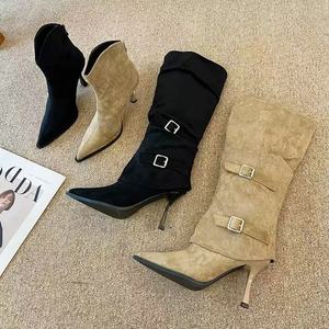 Stivali Alti da <span class=keywords><strong>Donna</strong></span> in Camoscio Plissettato con Tacco a Spillo Staccabile, Punta Affusolata, Stile Autunno-Inverno con Fodera in Rete - Product Image 4