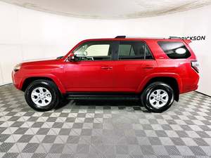 Toyota 4Runner SR5 4WD 2024 - Product Image 6