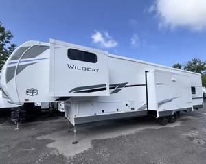 El mejor!! Autocaravana Usada por 3 Meses, Modelo 2023 2024 2025, Forest River Fifth Wheel Wildcat 34CRIB, Remolque de Viaje RV - Product Image 4