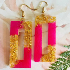 Boucles d'oreilles en résine transparente style ange, très vendues, bijoux de mode de la meilleure qualité pour femmes, artisanat en résine - Product Image 1