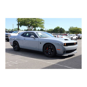 Dodge Charger Hellcat Redeye avec 797 chevaux, conception large et performances à grande vitesse - Product Image 4