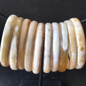 Pulseras de Cuerno de Búfalo Natural de Primera Calidad, Estilo Clásico, Hechas a Mano, Impermeables, Pulidas, Color Oscuro, Regalos para Bodas - Product Image 1