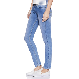 Nouveau design de pantalon en jean skinny taille basse pour femmes pantalon d'été personnalisé et décontracté de qualité supérieure en jean délavé pour femmes à des prix abordables - Product Image 3