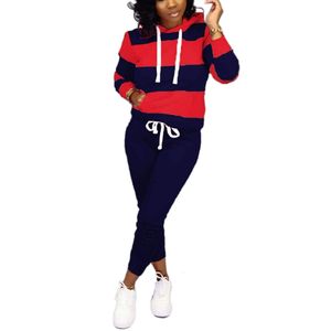 Conjunto Deportivo Personalizado para Mujer, con Capucha y Rayas, de Dos Piezas, Estilo Casual - Product Image 4