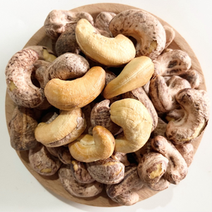 Split <b>Cashew</b> Kernels Vietnam Factory Exports High Quality <b>Cashew</b> <b>Nuts</b> in Bulk 2023 - Product Image 4
