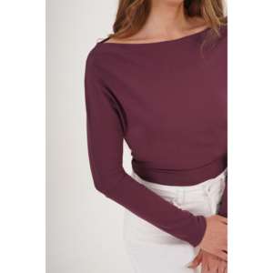 Blusa Básica Borgoña de Manga Larga para Mujer, Venta al Por Mayor - Product Image 1