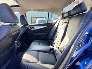 INFINITI Q50 Luxe AWD 2024 Bleu Frais, Occasion avec Toit Ouvrant, Pack Exécutif, Démarrage à Distance, Sièges en Cuir, Boîte Automatique, Jantes en Alliage - Product Image 6