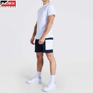 ชุดเสื้อยืดและกางเกงขาสั้นลำลองสำหรับผู้ชาย รับผลิตตามแบบ ODM OEM ราคาถูก - Product Image 1