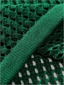 Maillot de sport léger en mesh respirant, coupe confortable, conçu pour les entraînements et les séances de sport. - Product Image 2