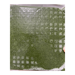 HOJAS DE YUCA CONGELADAS DULCE TIERAS Y SABROSAS/RECETA FAMILIAR/VALOR ASEQUIBLE/HECHO EN VIETNAM - Product Image 3