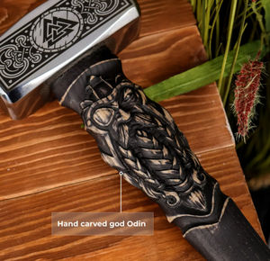 Marteau viking en acier personnalisé OEM, acier au carbone fait à la main avec un design gravé à la main, qualité industrielle, multi-usages - Product Image 3