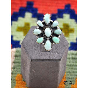 Bague ajustable en argent sterling et turquoise Paloma d'inspiration sud-ouest, bijou tendance en acier inoxydable avec sertissage clos, cadeau idéal - Product Image 1