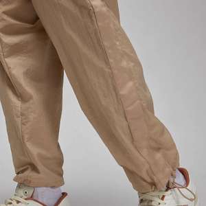 กางเกงกันลมผ้าไนลอนสำหรับผู้ชายปรับแต่งโลโก้ได้ตามต้องการ - Product Image 5