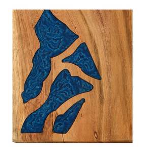 Planche à découper en bois de grain fin de qualité supérieure, fabriquée à partir de bois dur comme le noyer ou l'érable, offre une surface adaptée aux couteaux et auto-réparante - Product Image 3