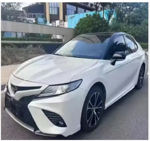 Camry 2.5S Sport d'occasion 2020 avec intérieur rouge, en vente - Product Image 1