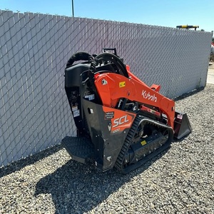 Chargeuse compacte sur chenilles Kubota SCL1000 avec accessoires pour la construction agricole - Product Image 3