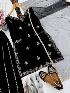 Conjunto de Traje Sharara con Dupatta, Estilo Vintage, Terciopelo de Viscosa Pesado, Bordado con Lentejuelas Naturales para Invierno - Product Image 5