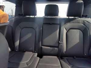 Land Rover Defender 2024 d'occasion propre - Product Image 4