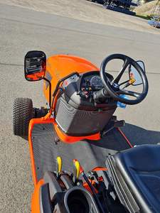 Tractor compacto para césped Kubota BX261 - Product Image 6