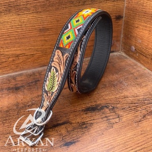 Collier de chien rembourré en cuir taillé à la main à motif occidental Colliers pour animaux de compagnie perlés en cuir véritable Produits en vrac doux et durables - Product Image 1