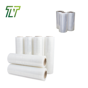 Película elástica Manual de envoltura elástica transparente de PVC de alta resistencia de moda con contención suave de 30cm de ancho para uso industrial de alimentos - Product Image 3