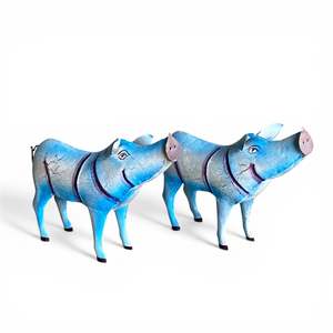 Escultura de Cerdo de Hierro Hecha a Mano, Obra de Arte con Diseño Animal - Product Image 3