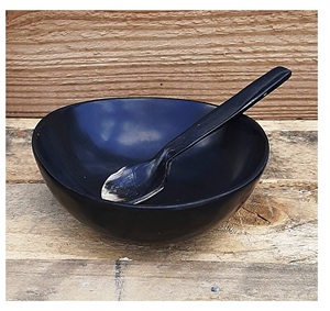 Bol de service en corne de buffle naturelle avec métal Bol décoratif en corne de buffle ultra brillant fabriqué à la main à partir de corne véritable naturelle - Product Image 6