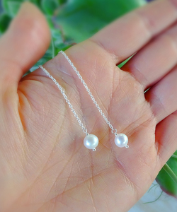 Boucles d'oreilles en argent sterling 925 faites à la main avec enfileur de perles délicat avec longue chaîne plaquée or bijoux de mode pour femmes - Product Image 1