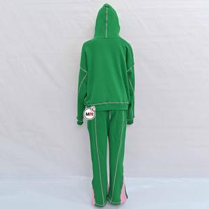 Venta al por mayor de alta calidad de los hombres chándal Alpha Kapa Alpha AKA logotipo personalizado Unisex en relieve sudaderas con capucha Casual pantalones de chándal y Sudadera con capucha - Product Image 5