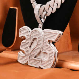 325 numérique luxueux Moissanite diamant 925 argent Sterling 18k or glacé Hip-Hop Style personnalisé pendentif fête d'anniversaire des hommes - Product Image 3