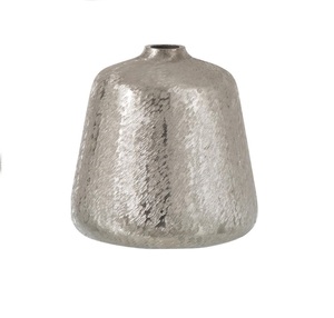 Pot à fleurs décoratif en aluminium gravé à la main avec finition argentée pour la maison, l'hôtel, le restaurant et la décoration. - Product Image 6