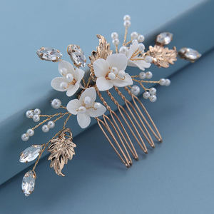 2025 élégant mariée cheveux accessoires pour <span class=keywords><strong>plage</strong></span> mariage femmes côté peigne à cheveux avec polymère argile fleur perle strass - Product Image 4