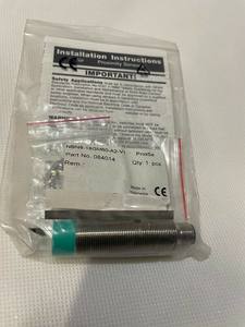 New Original Inductive Proximity Sensor UC6000-30GM-IUR2-V15 - Product Image 5