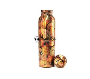 Bouteille en cuivre faite à la main avec un design de luxe conçu pour les routines d'hydratation conscientes et la vie écologique Tradebyd - Product Image 6