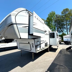Remolque Usado Keystone COUGAR 23MLE 2025, Listo para la Venta - Product Image 1