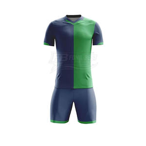 2026 Votre propre design personnalisé 100% polyester écologique respirant Ensemble maillot et short de football pour homme adulte en promotion - Product Image 1