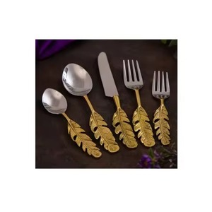 Juego de cubiertos de acero inoxidable con mango martillado, artesanía profesional para hogares y hoteles - Product Image 3