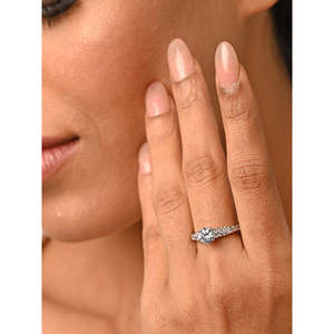 NOVAMART Fine 925 Pure Sterling Silver V Solitaire Women's Finger <b>Ring</b> <b>Adjustable</b> Band Brilliant Cut Diamond Pave Setting Fine W - Product Image 4