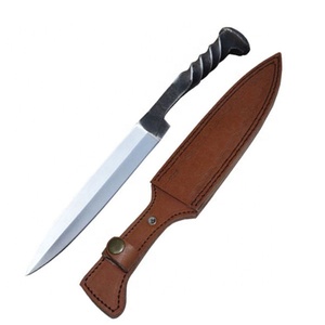 سكين تاريخي من القرون الوسطى مع سكين نصل ثابت في القرون الوسطى ومزورة - Product Image 1